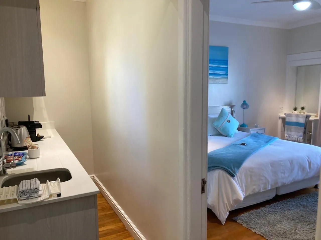Bed and Breakfast On The Bay Порт-Элизабет 3*,  ЮАР
