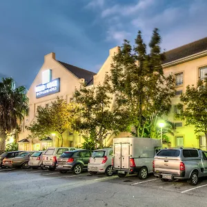https://road-lodge-cape-town-international-airport.hotels-capetown.com