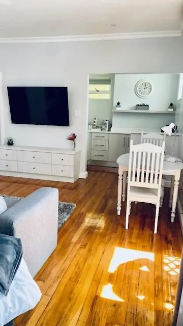 On The Bay Bed & Breakfast Port Elizabeth