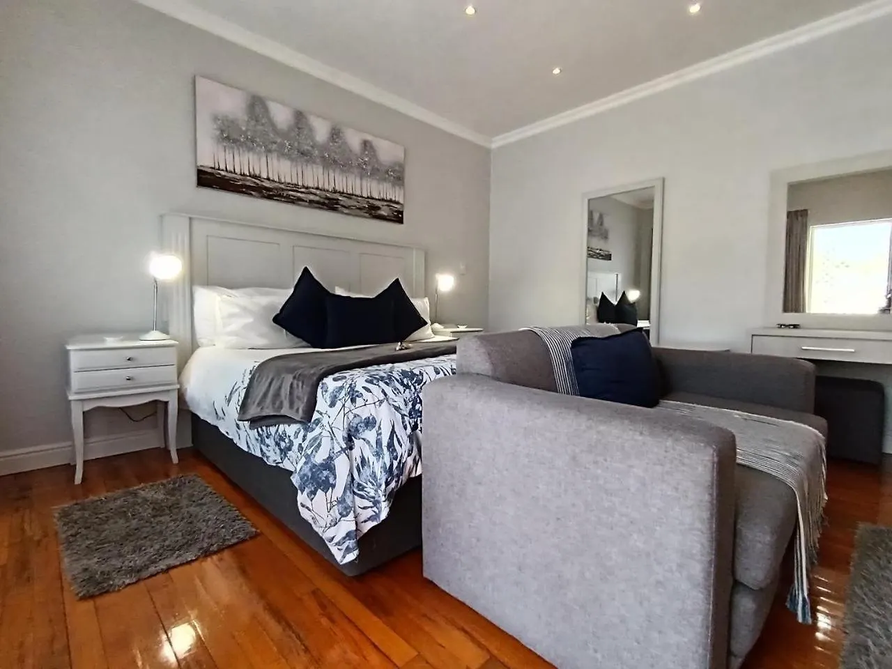 On The Bay Bed & Breakfast Port Elizabeth
